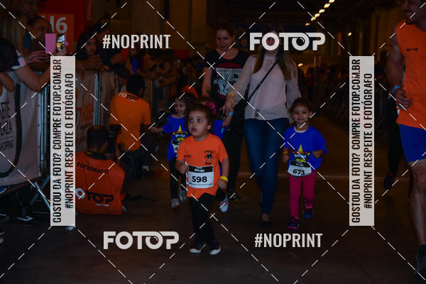 Buy your photos of the event1 Corrida Masha e o Urso no Tiet Plaza Shopping on Fotop