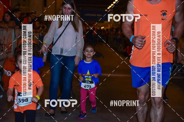 Buy your photos of the event1 Corrida Masha e o Urso no Tiet Plaza Shopping on Fotop