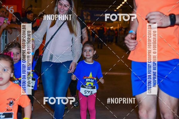 Buy your photos of the event1 Corrida Masha e o Urso no Tiet Plaza Shopping on Fotop