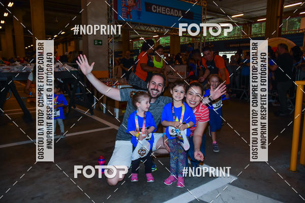 Buy your photos of the event1 Corrida Masha e o Urso no Tiet Plaza Shopping on Fotop