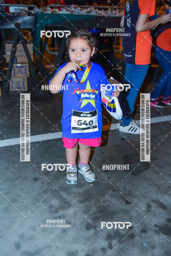 Buy your photos of the event1 Corrida Masha e o Urso no Tiet Plaza Shopping on Fotop