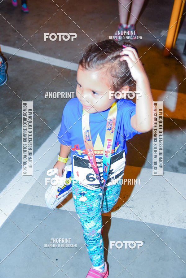 Buy your photos of the event1 Corrida Masha e o Urso no Tiet Plaza Shopping on Fotop