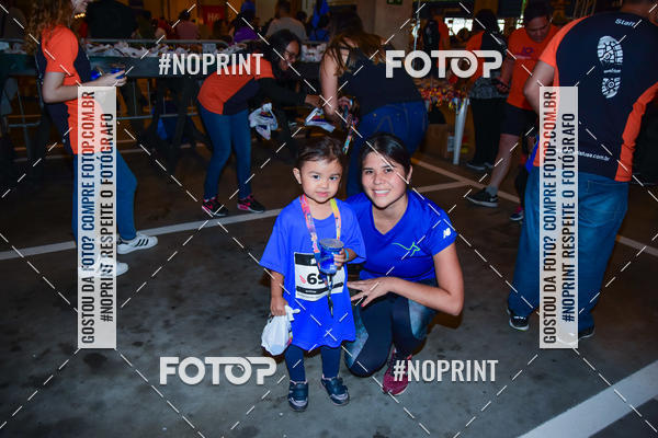 Buy your photos of the event1 Corrida Masha e o Urso no Tiet Plaza Shopping on Fotop