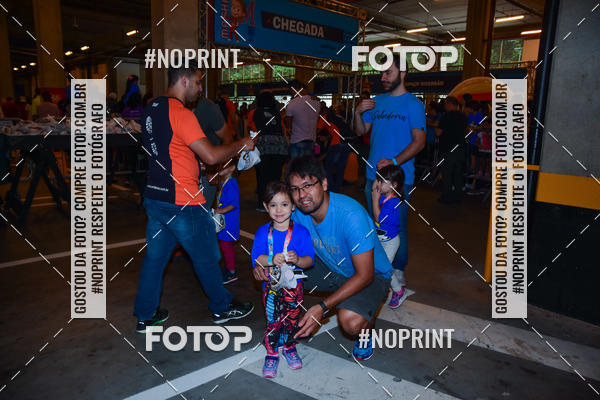 Buy your photos of the event1 Corrida Masha e o Urso no Tiet Plaza Shopping on Fotop