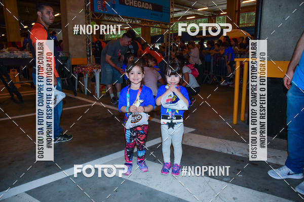 Buy your photos of the event1 Corrida Masha e o Urso no Tiet Plaza Shopping on Fotop