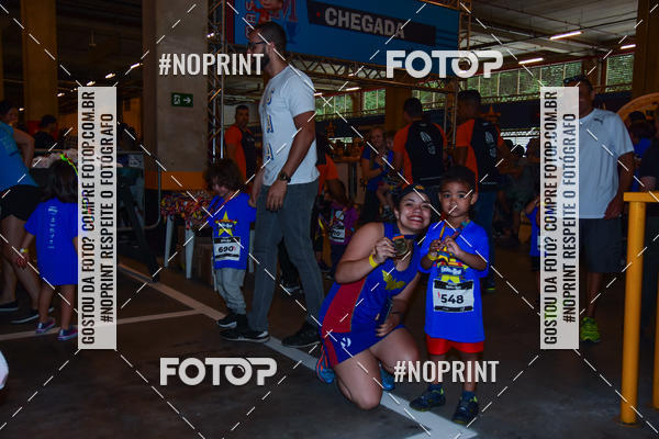 Buy your photos of the event1 Corrida Masha e o Urso no Tiet Plaza Shopping on Fotop
