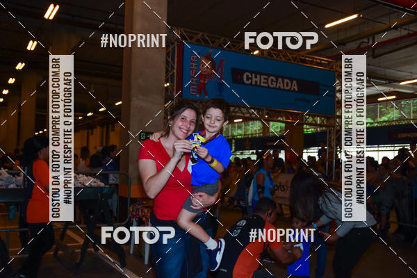 Buy your photos of the event1 Corrida Masha e o Urso no Tiet Plaza Shopping on Fotop