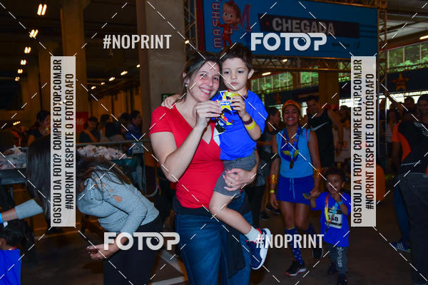 Buy your photos of the event1 Corrida Masha e o Urso no Tiet Plaza Shopping on Fotop