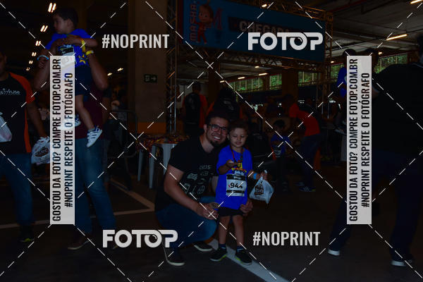 Buy your photos of the event1 Corrida Masha e o Urso no Tiet Plaza Shopping on Fotop