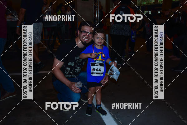 Buy your photos of the event1 Corrida Masha e o Urso no Tiet Plaza Shopping on Fotop
