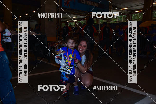 Buy your photos of the event1 Corrida Masha e o Urso no Tiet Plaza Shopping on Fotop