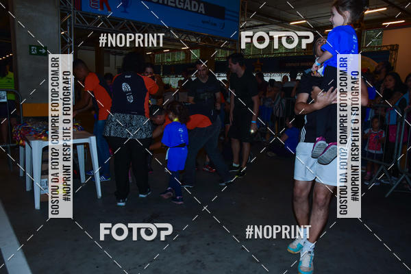 Buy your photos of the event1 Corrida Masha e o Urso no Tiet Plaza Shopping on Fotop