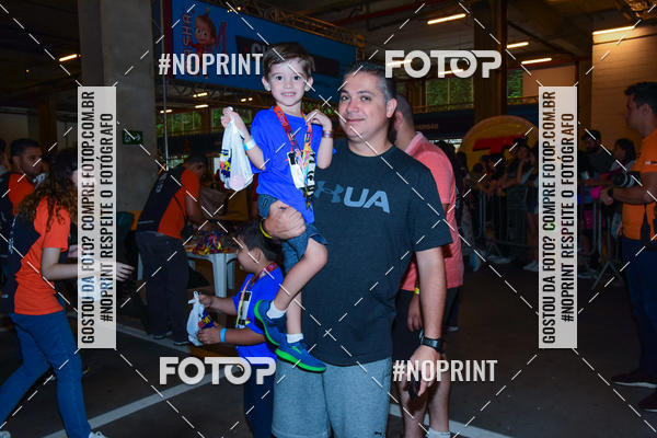 Buy your photos of the event1 Corrida Masha e o Urso no Tiet Plaza Shopping on Fotop