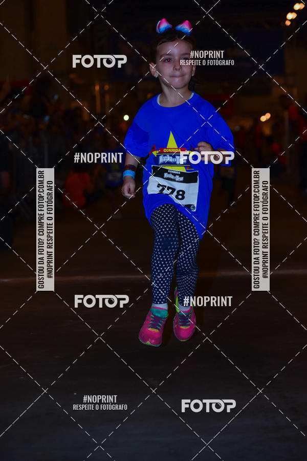 Buy your photos of the event1 Corrida Masha e o Urso no Tiet Plaza Shopping on Fotop