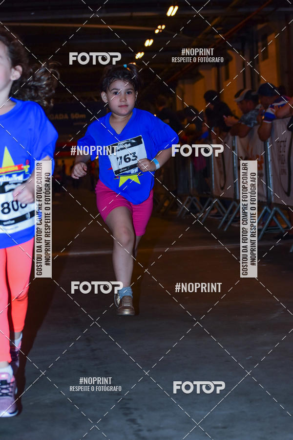 Buy your photos of the event1 Corrida Masha e o Urso no Tiet Plaza Shopping on Fotop