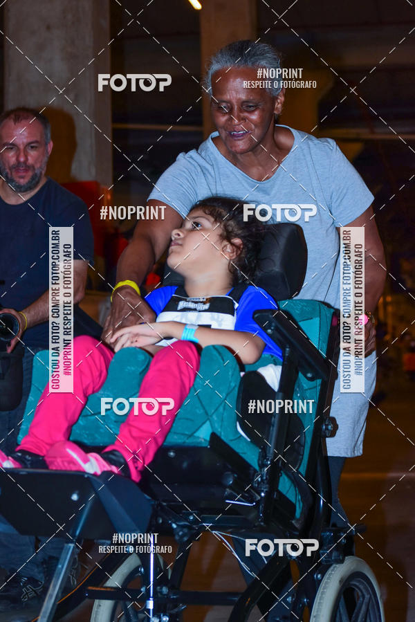 Buy your photos of the event1 Corrida Masha e o Urso no Tiet Plaza Shopping on Fotop