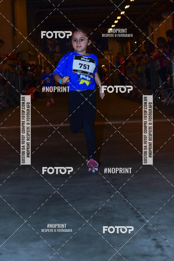 Buy your photos of the event1 Corrida Masha e o Urso no Tiet Plaza Shopping on Fotop