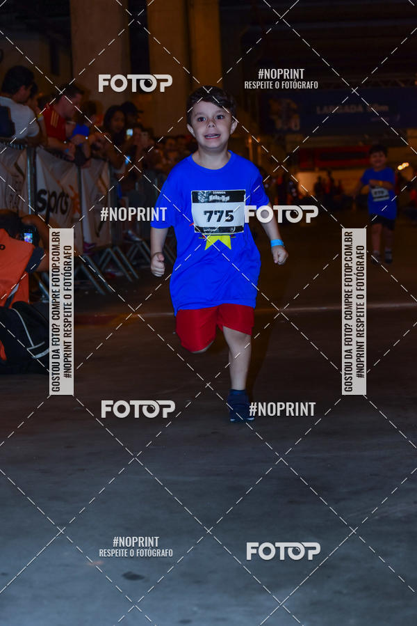 Buy your photos of the event1 Corrida Masha e o Urso no Tiet Plaza Shopping on Fotop