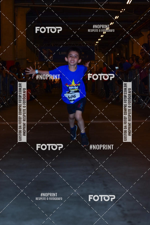 Buy your photos of the event1 Corrida Masha e o Urso no Tiet Plaza Shopping on Fotop
