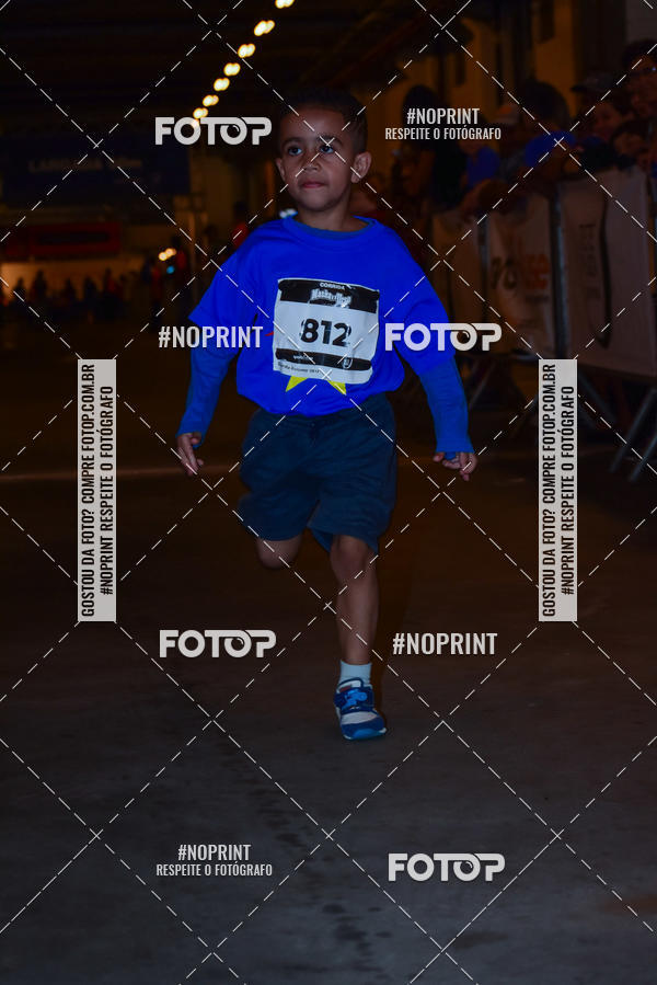 Buy your photos of the event1 Corrida Masha e o Urso no Tiet Plaza Shopping on Fotop