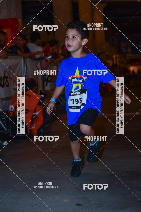 Buy your photos of the event1 Corrida Masha e o Urso no Tiet Plaza Shopping on Fotop