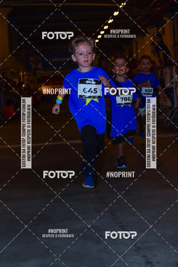 Buy your photos of the event1 Corrida Masha e o Urso no Tiet Plaza Shopping on Fotop
