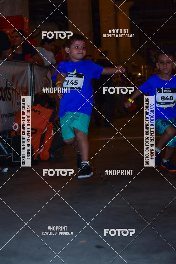 Buy your photos of the event1 Corrida Masha e o Urso no Tiet Plaza Shopping on Fotop