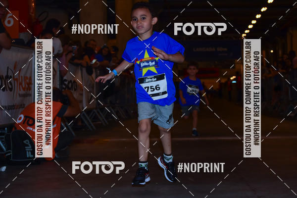 Buy your photos of the event1 Corrida Masha e o Urso no Tiet Plaza Shopping on Fotop