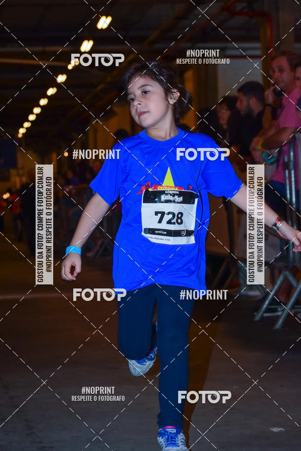 Buy your photos of the event1 Corrida Masha e o Urso no Tiet Plaza Shopping on Fotop