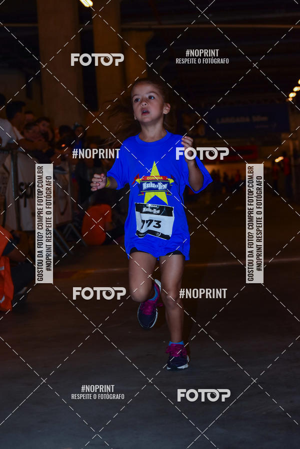Buy your photos of the event1 Corrida Masha e o Urso no Tiet Plaza Shopping on Fotop