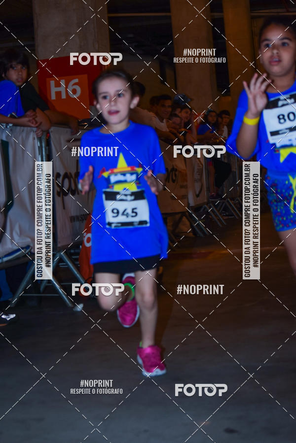 Buy your photos of the event1 Corrida Masha e o Urso no Tiet Plaza Shopping on Fotop
