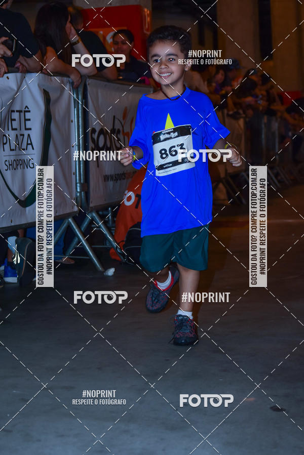 Buy your photos of the event1 Corrida Masha e o Urso no Tiet Plaza Shopping on Fotop