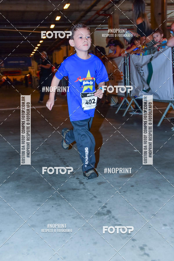 Buy your photos of the event1 Corrida Masha e o Urso no Tiet Plaza Shopping on Fotop