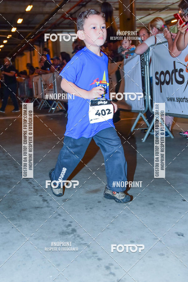 Buy your photos of the event1 Corrida Masha e o Urso no Tiet Plaza Shopping on Fotop