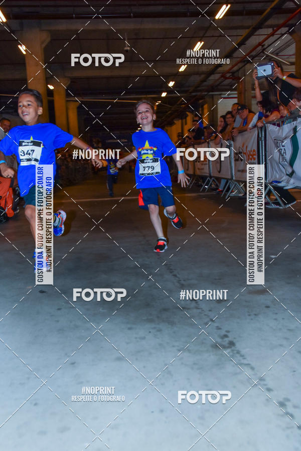Buy your photos of the event1 Corrida Masha e o Urso no Tiet Plaza Shopping on Fotop