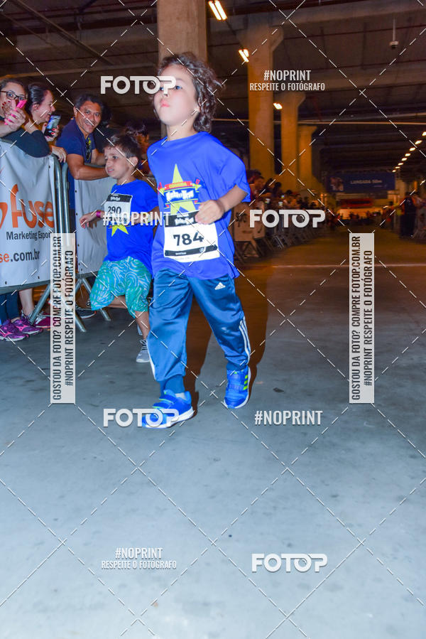 Buy your photos of the event1 Corrida Masha e o Urso no Tiet Plaza Shopping on Fotop