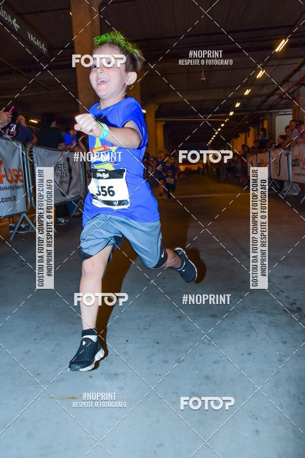 Buy your photos of the event1 Corrida Masha e o Urso no Tiet Plaza Shopping on Fotop
