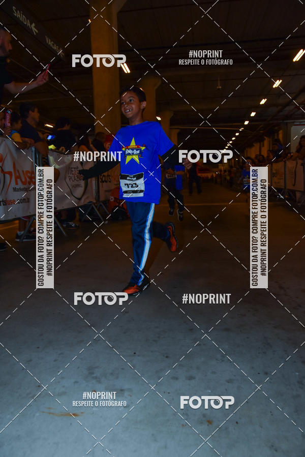 Buy your photos of the event1 Corrida Masha e o Urso no Tiet Plaza Shopping on Fotop