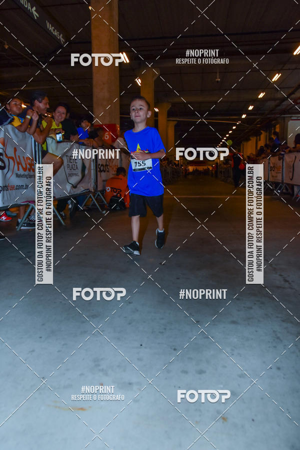 Buy your photos of the event1 Corrida Masha e o Urso no Tiet Plaza Shopping on Fotop