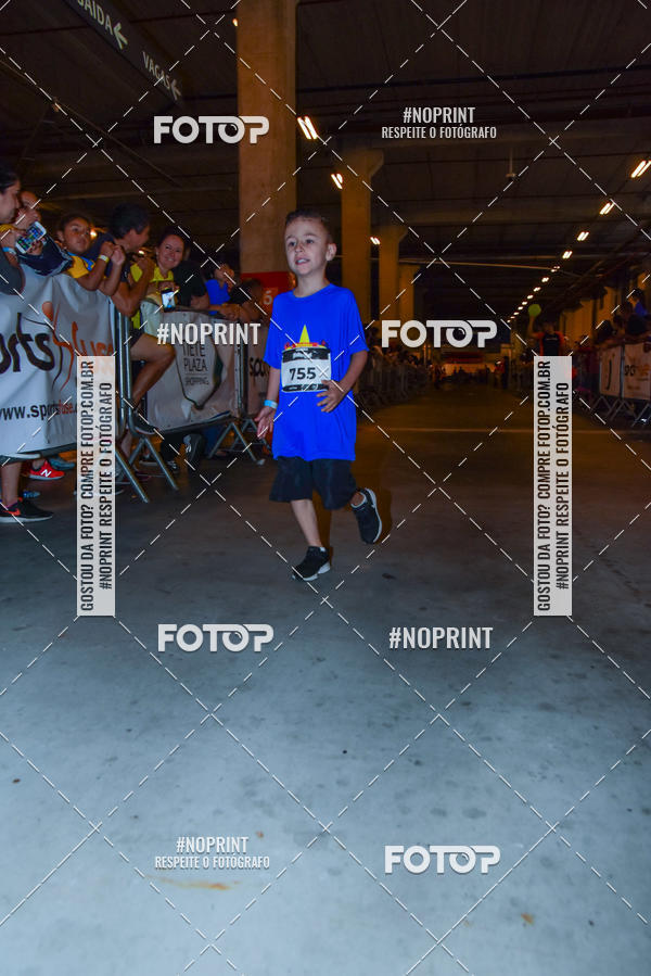 Buy your photos of the event1 Corrida Masha e o Urso no Tiet Plaza Shopping on Fotop