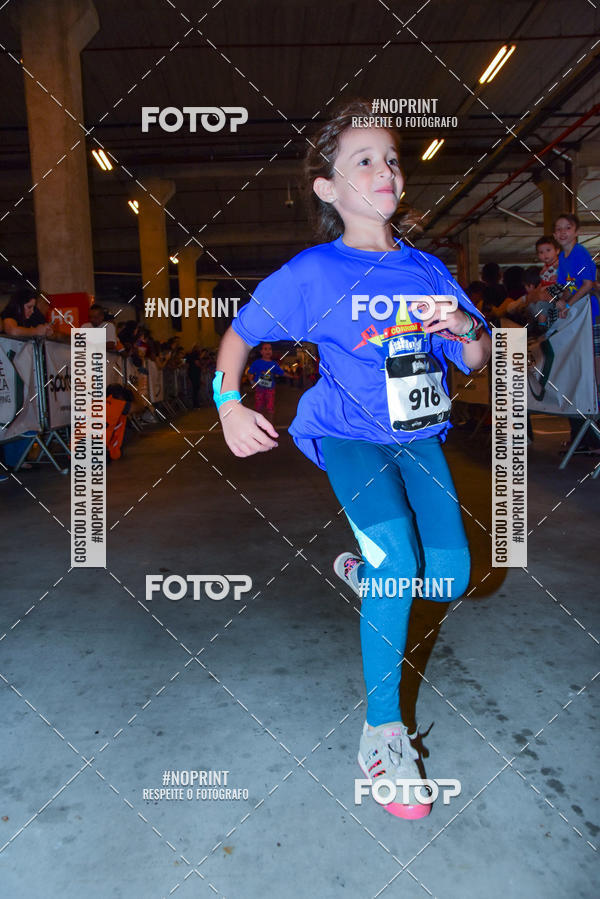 Buy your photos of the event1 Corrida Masha e o Urso no Tiet Plaza Shopping on Fotop