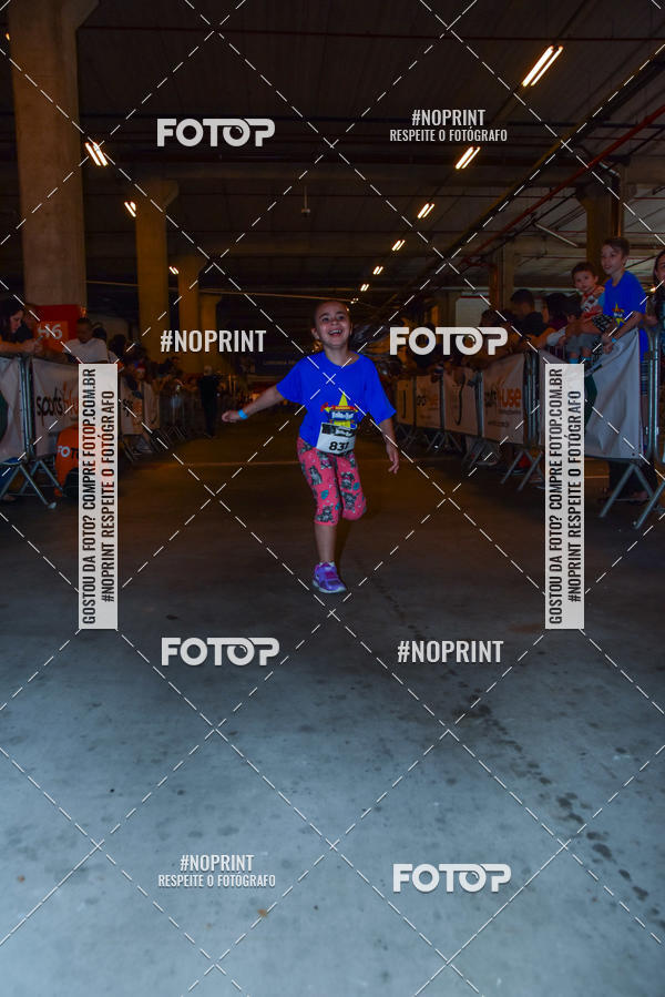 Buy your photos of the event1 Corrida Masha e o Urso no Tiet Plaza Shopping on Fotop