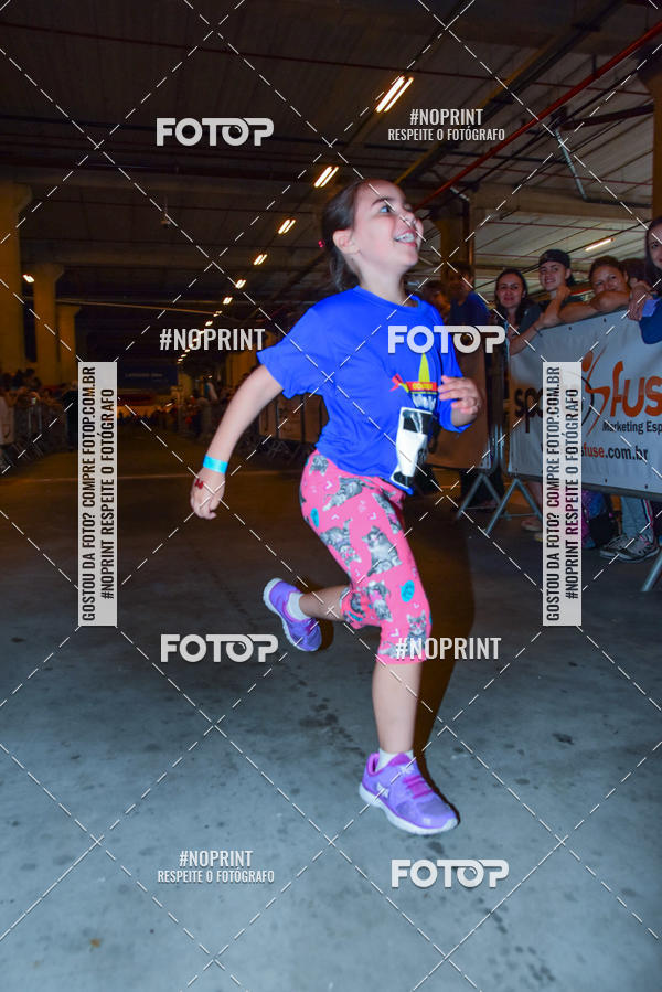 Buy your photos of the event1 Corrida Masha e o Urso no Tiet Plaza Shopping on Fotop