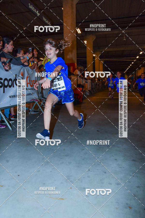 Buy your photos of the event1 Corrida Masha e o Urso no Tiet Plaza Shopping on Fotop