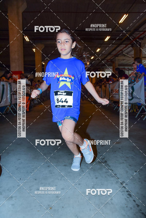 Buy your photos of the event1 Corrida Masha e o Urso no Tiet Plaza Shopping on Fotop