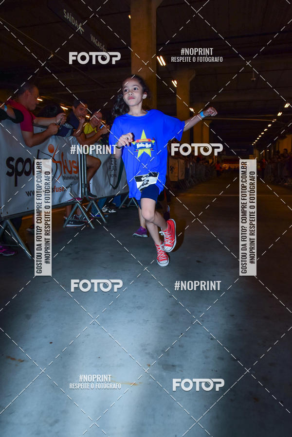 Buy your photos of the event1 Corrida Masha e o Urso no Tiet Plaza Shopping on Fotop