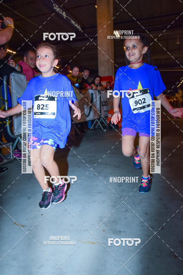 Buy your photos of the event1 Corrida Masha e o Urso no Tiet Plaza Shopping on Fotop