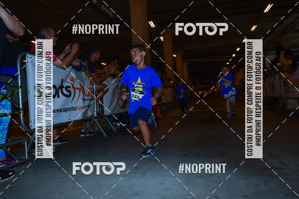 Buy your photos of the event1 Corrida Masha e o Urso no Tiet Plaza Shopping on Fotop