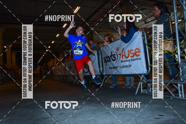 Buy your photos of the event1 Corrida Masha e o Urso no Tiet Plaza Shopping on Fotop
