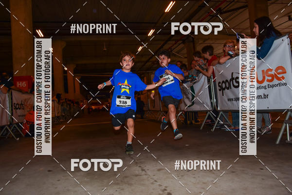 Buy your photos of the event1 Corrida Masha e o Urso no Tiet Plaza Shopping on Fotop